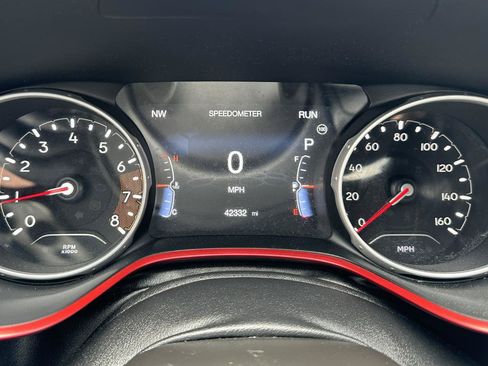 Used 2020 Jeep Compass Trailhawk AWD/4WD image 55