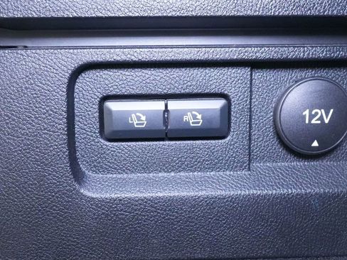 Used 2018 Lincoln MKX Select w/ Select Plus Package image 29