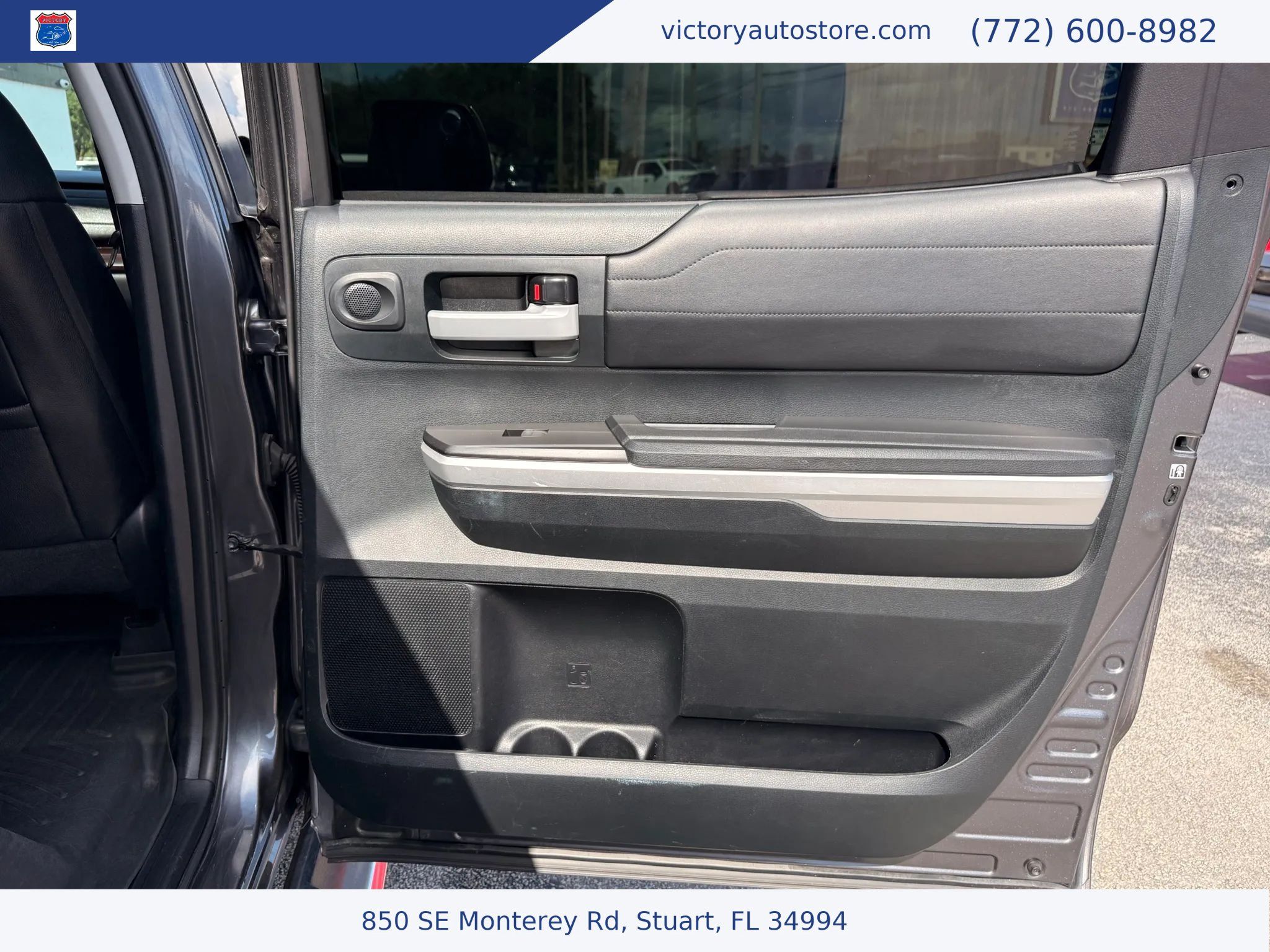 Used 2016 Toyota Tundra Limited w/ Limited Premium Package RWD image 21