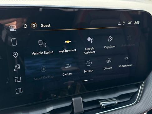New 2026 Chevrolet Equinox RS w/ Convenience Package III AWD/4WD image 3