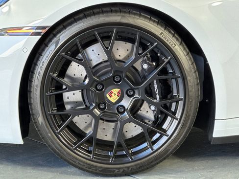 Certified 2022 Porsche 911 Carrera 4 GTS image 31