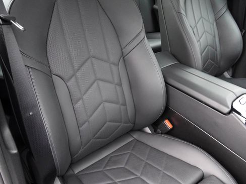 Certified 2024 BMW 530i 530i image 13