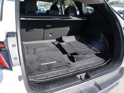 Used 2022 Hyundai Tucson SEL w/ Convenience Package image 9