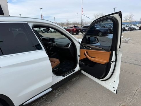 Used 2018 BMW X3 xDrive30i image 26