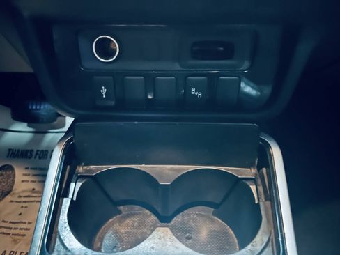 Used 2019 Mitsubishi Outlander LE FWD image 36