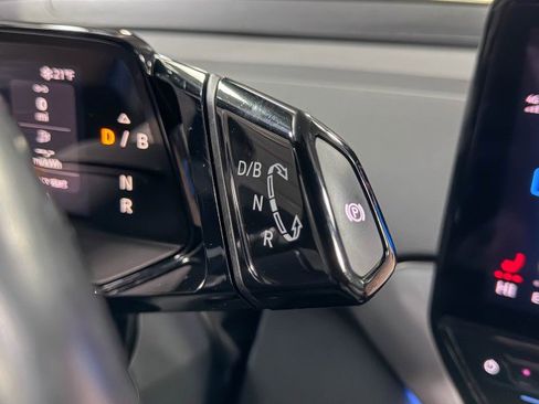 Used 2021 Volkswagen ID.4 Pro S image 23