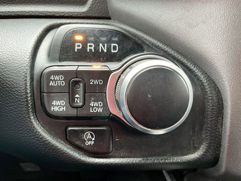 Used 2021 RAM 1500 Big Horn image 17