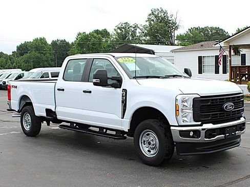 Used 2024 Ford F250 XL w/ XL Chrome Package AWD/4WD image 3