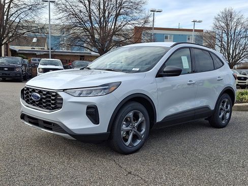 New 2026 Ford Escape ST-Line w/ Tech Pack #1 image 10