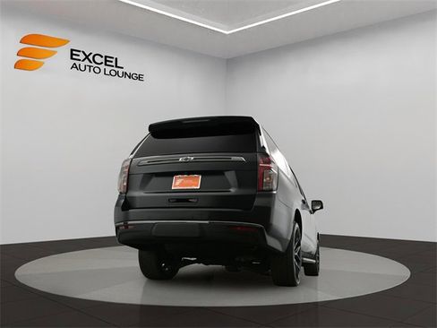 Used 2022 Chevrolet Suburban RST w/ Luxury Package image 52