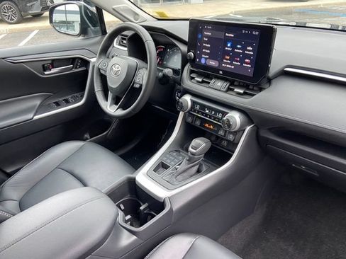 Used 2023 Toyota RAV4 XLE Premium AWD/4WD image 26