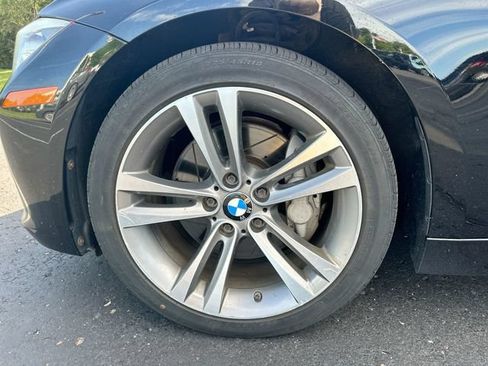 Used 2013 BMW 335i xDrive Sedan AWD/4WD image 32