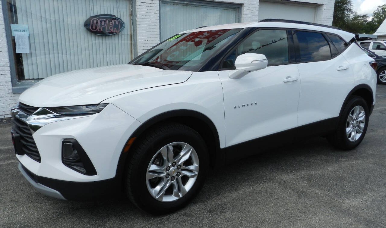 Used 2020 Chevrolet Blazer LT w/ Sound & Technology Package AWD/4WD image 3