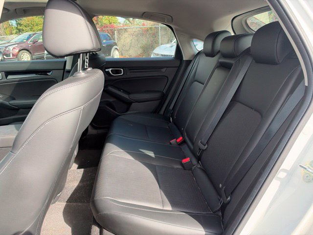 Used 2024 Honda Civic EX-L image 9
