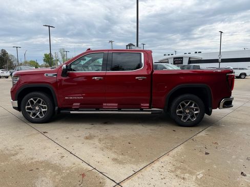 New 2026 GMC Sierra 1500 SLT w/ SLT Convenience Package AWD/4WD image 8