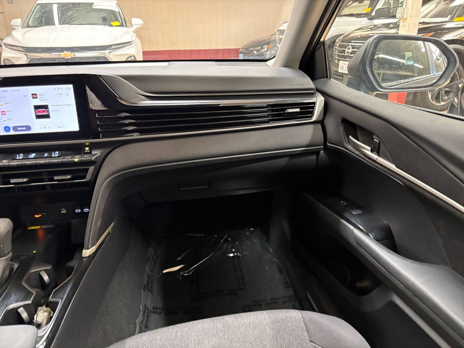 Used 2026 Toyota Camry LE FWD image 33