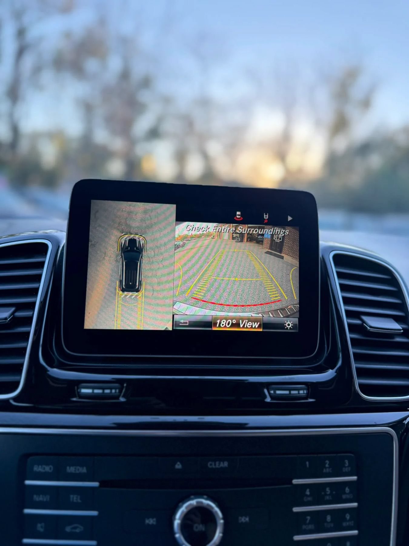 Used 2018 Mercedes-Benz GLE 350 4MATIC image 32