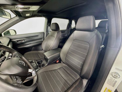 Used 2023 Honda CR-V Sport image 9