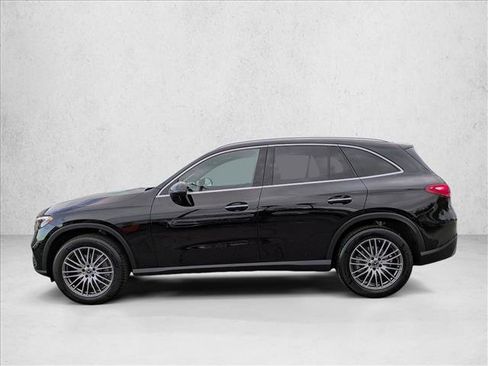 Certified 2025 Mercedes-Benz GLC 300 image 11