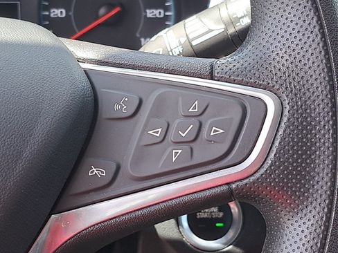 Used 2023 Chevrolet Equinox LS FWD image 17