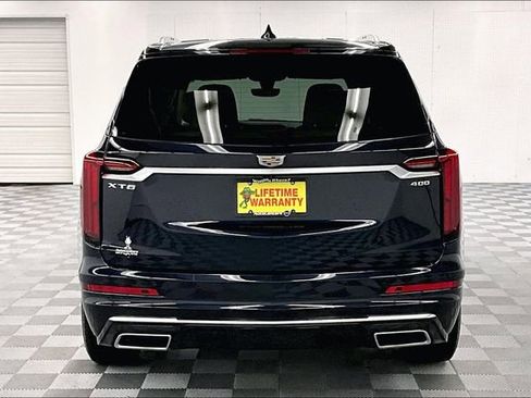 Used 2022 Cadillac XT6 Premium Luxury w/ Technology Package FWD image 5