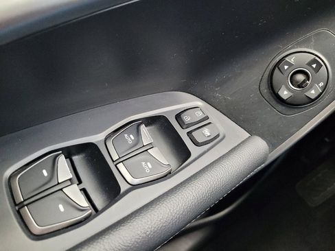 Used 2018 Hyundai Santa Fe Sport FWD image 27