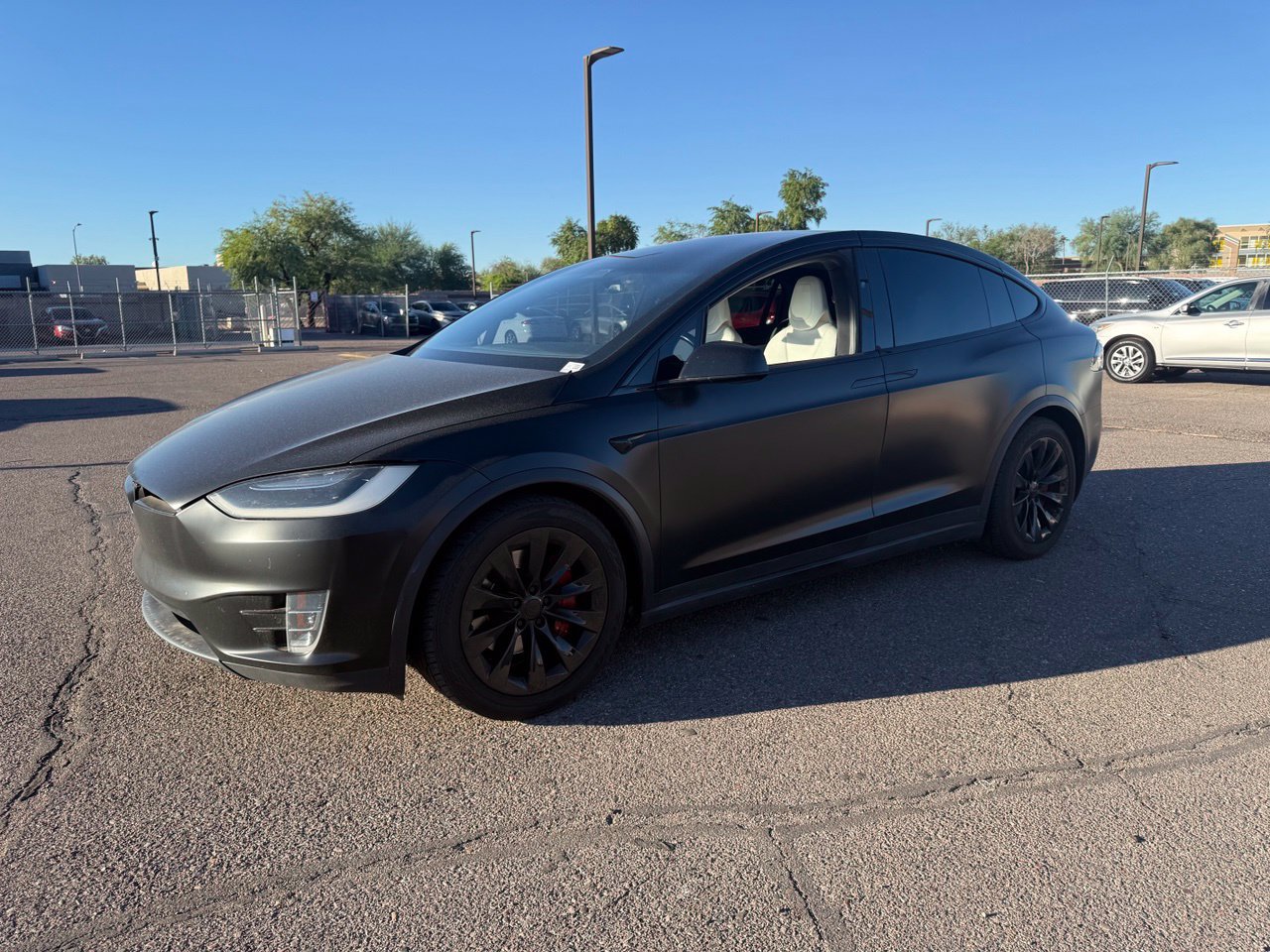 Used 2018 Tesla Model X 75D AWD/4WD image 1