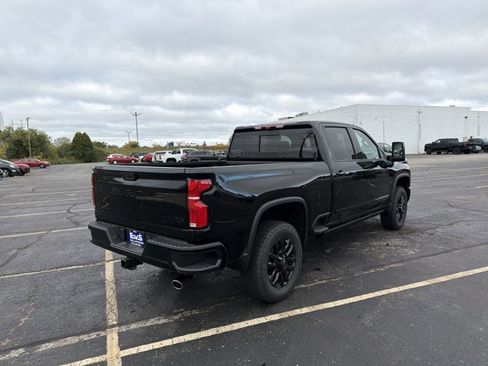 New 2026 Chevrolet Silverado 3500 High Country w/ Midnight Edition image 5