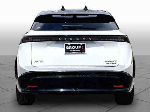 Used 2023 Nissan Ariya AWD/4WD image 4