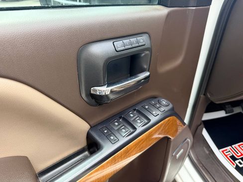 Used 2016 Chevrolet Silverado 2500 LTZ w/ Duramax Plus Package AWD/4WD image 18