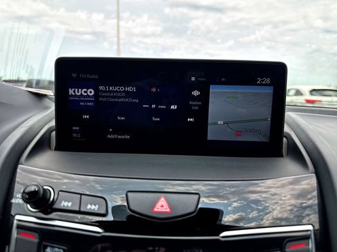 Used 2021 Acura RDX AWD w/ Advance Package image 16