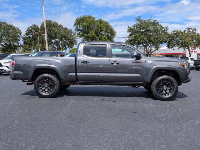 Used 2020 Toyota Tacoma TRD Off-Road AWD/4WD image 2