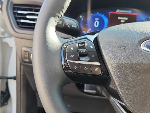 Used 2022 Ford Escape SEL w/ Technology Package AWD/4WD image 20