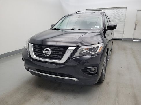 Used 2020 Nissan Pathfinder SV w/ Cargo Package FWD image 15