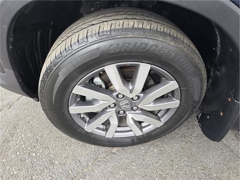 Used 2020 Honda Pilot Black Edition image 11