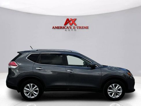 Used 2015 Nissan Rogue SV image 6