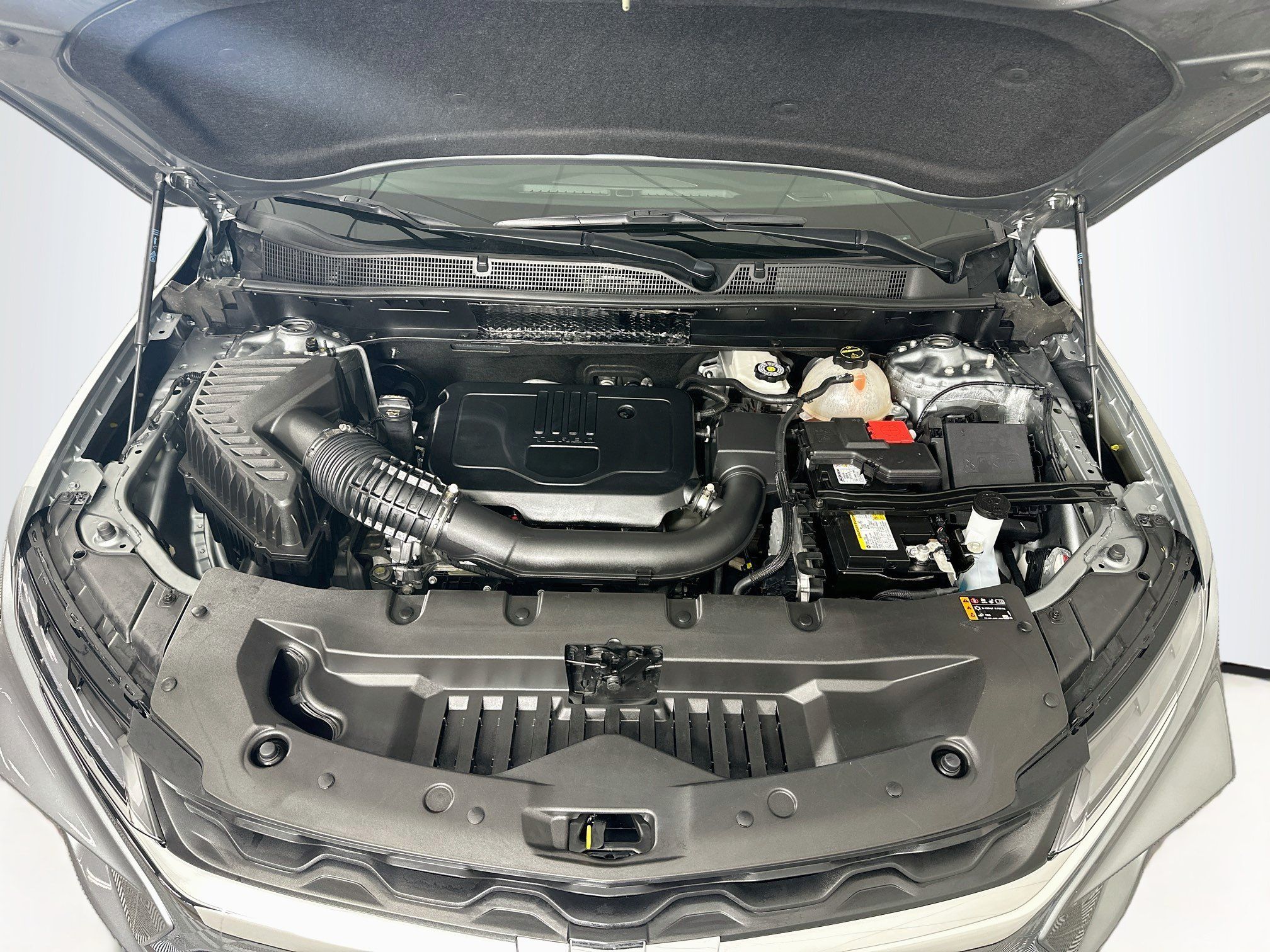 Used 2026 Chevrolet Blazer LT FWD image 33