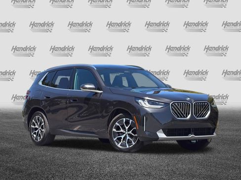 Used 2026 BMW X3 xDrive30i w/ Convenience Package AWD/4WD image 2