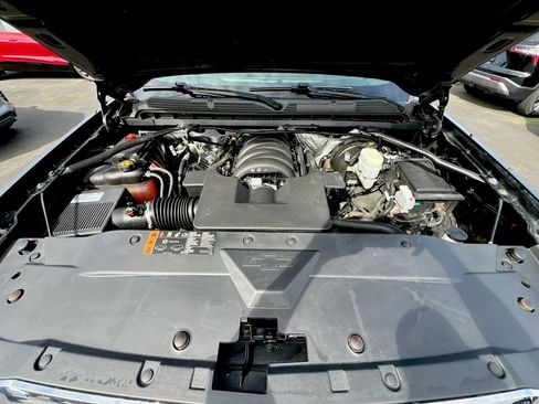 Used 2017 Chevrolet Silverado 1500 LTZ w/ LPO, Black Pack image 22