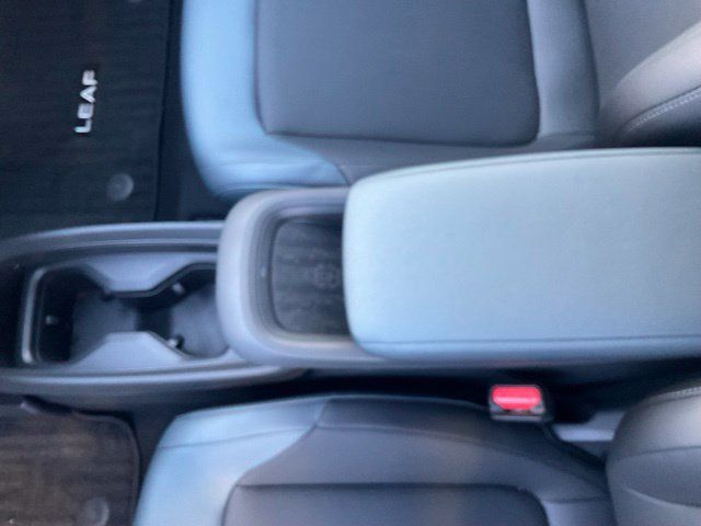 New 2026 Nissan Leaf SV+ w/ Illuminated Package FWD image 20