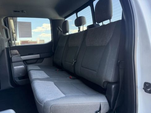 Used 2025 Ford F250 XLT w/ Black Appearance Package image 15