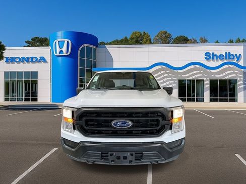 Used 2021 Ford F150 XL w/ Trailer Tow Package image 3