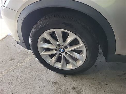 Used 2017 BMW X3 sDrive28i image 14