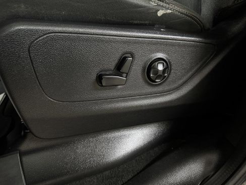Used 2021 RAM 1500 Big Horn AWD/4WD image 64