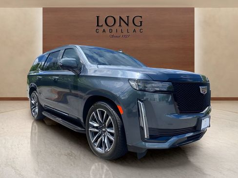 Used 2021 Cadillac Escalade Sport w/ Driver Assist Tech Package AWD/4WD image 7