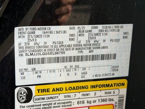 Used 2025 Lincoln Navigator L Reserve AWD/4WD image 30