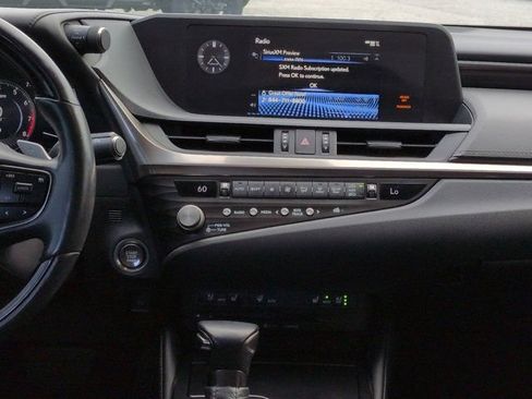 Used 2021 Lexus ES 350 w/ Premium Package FWD image 16
