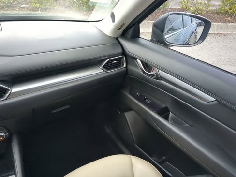 Used 2020 MAZDA CX-5 Touring image 17