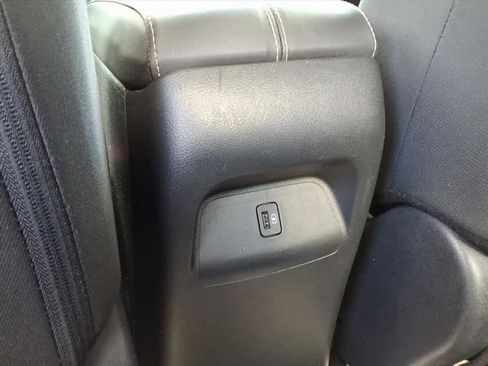 Used 2021 Nissan Sentra SV image 11