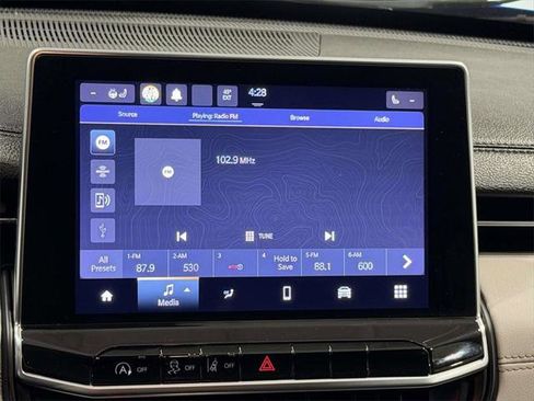 Certified 2022 Jeep Compass Limited w/ Sun and Sound Group image 16